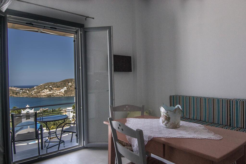 Drimoni Boutique Aparthotel Chora  Ruang foto